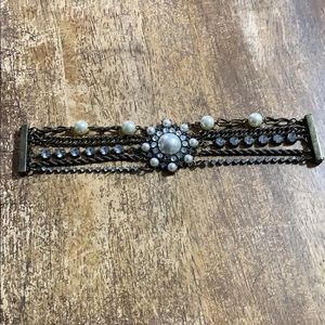 Bracelet with faux stones